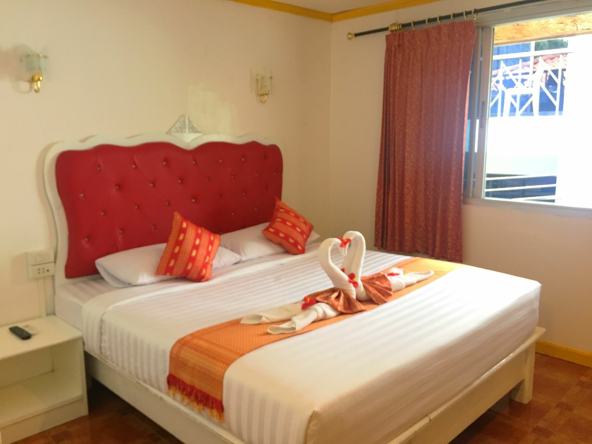 Phi Phi K House Hotel Buitenkant foto